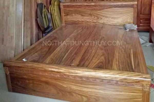 Giường ngủ gỗ hương xám cao cấp GN05