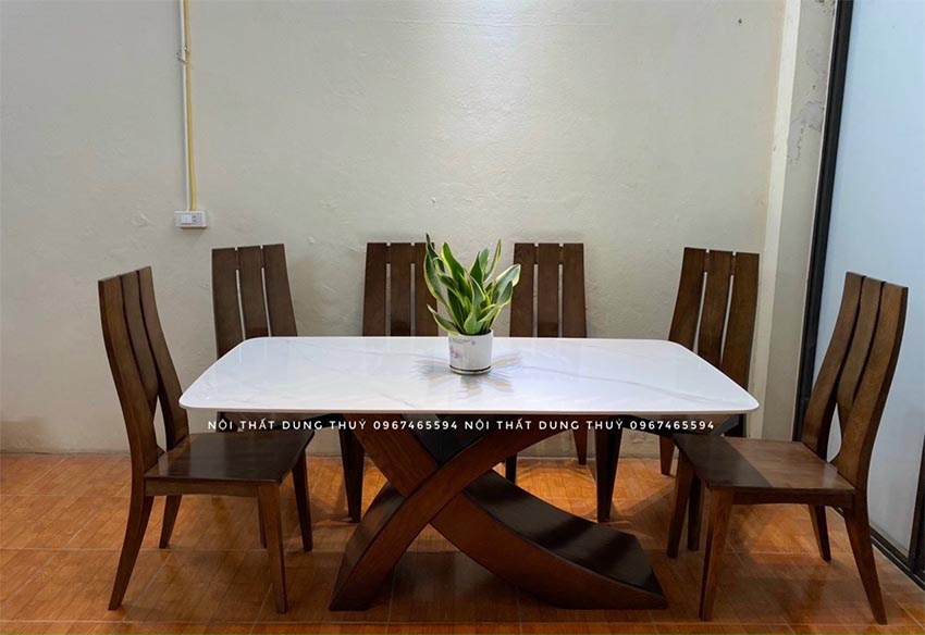 bộ bàn ăn bằng gỗ tự nhiên cao cấp