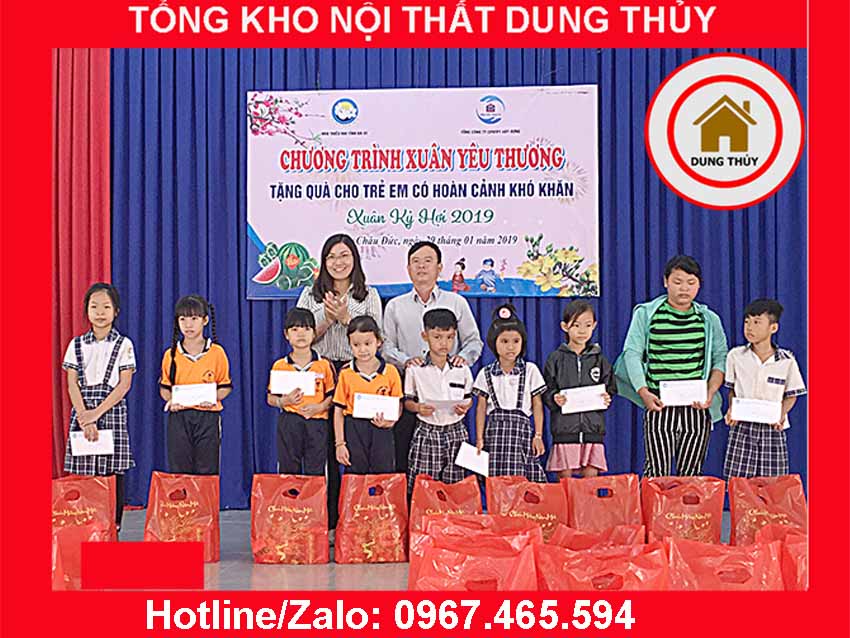99+ bài phát biểu tặng quà xuân yêu thương Tết Ất Tỵ 2025